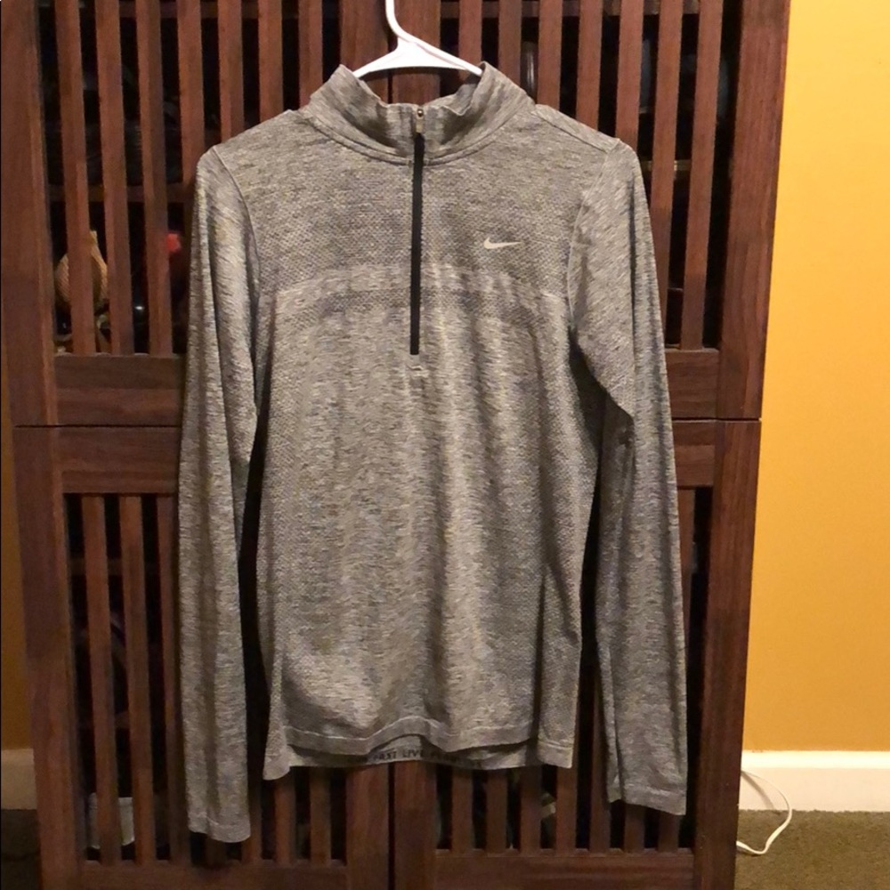 nike dri fit quarter zip